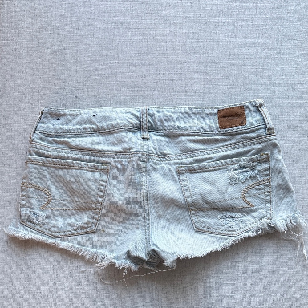 AEO Light Blue Distressed Jean Short Shorts - Picture 6 of 7
